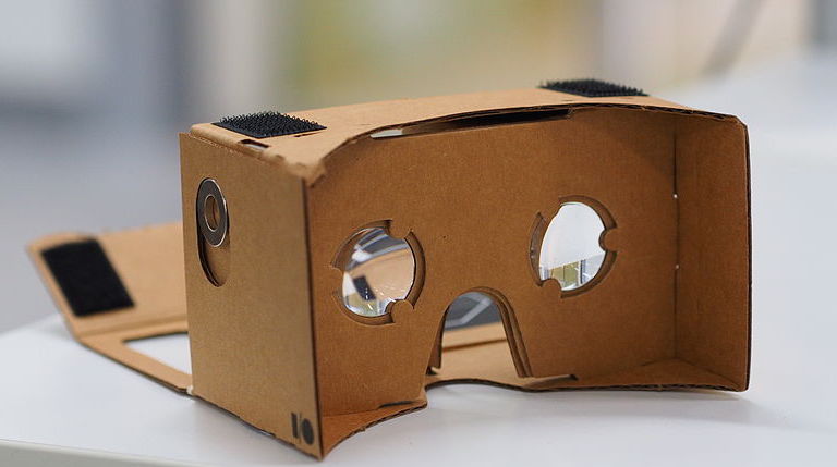 Google Cardboard viewer